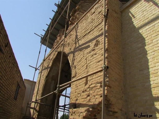 بقعه شیخ یوسف سروستانی در آستانه تخریب + تصاویر