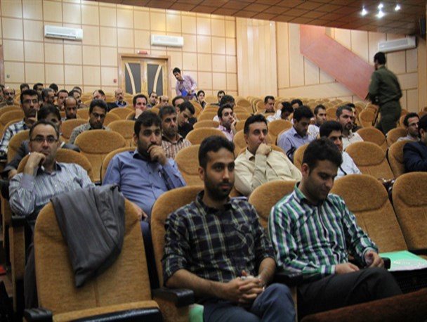 برگزاری جلسه توجیهی و آشنایی با آخرین قوانین نظام وظیفه در دانشگاه آزاد رشت