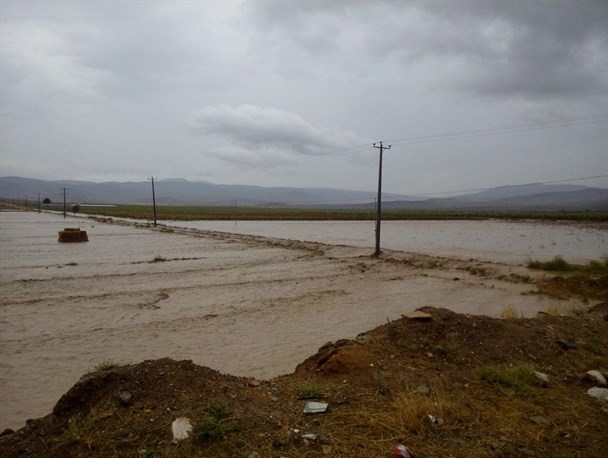 خسارت سیلاب به روستای دشت شهرستان گرمه / تصاویر