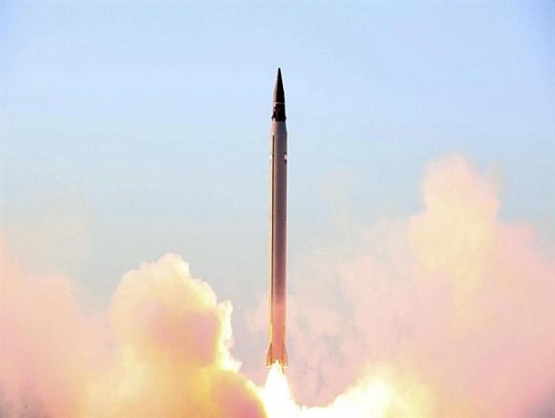 الجزیره: ایران، به ناوهای آمریکایی هشدار داد