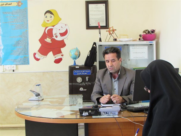 اختصاص 6 راهبر آموزشی به مدارس مناطق روستایی وعشایری فاروج