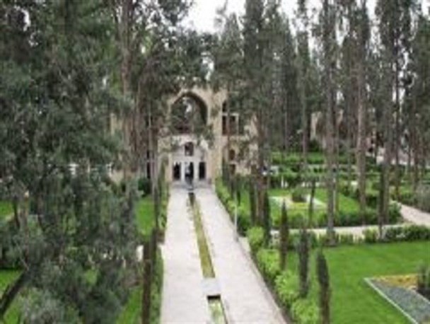 فضای سبز باغ فین کاشان سروسامان می‌گیرد