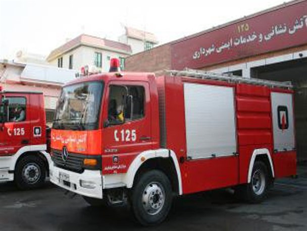 نجات جان دو مرد جون از چاه 15 متری با تلاش آتش نشانان همدان