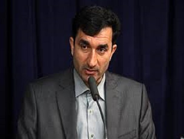 فقر فرهنگی علت قانون‌گریزی است