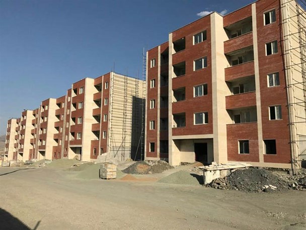 حال ناخوش مجتمع ۳۷۵ واحدی ثبت احوال کشور در ماهدشت کرج/ از فقدان انشعاب برق و گاز تا تخلیه نخاله های ساختمانی در محل!