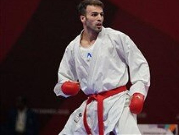 بهمن عسگری با مدال نقره به خانه بازمی‌گردد