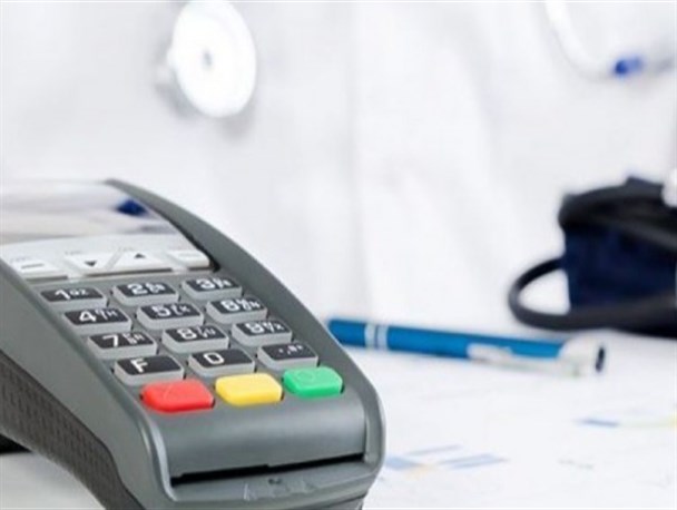 رنج بیماران در پی عدم نصب کارتخوان در مطب‌های پزشکی/ مقاومت‌هایی از جنس درآمدزایی بیشتر