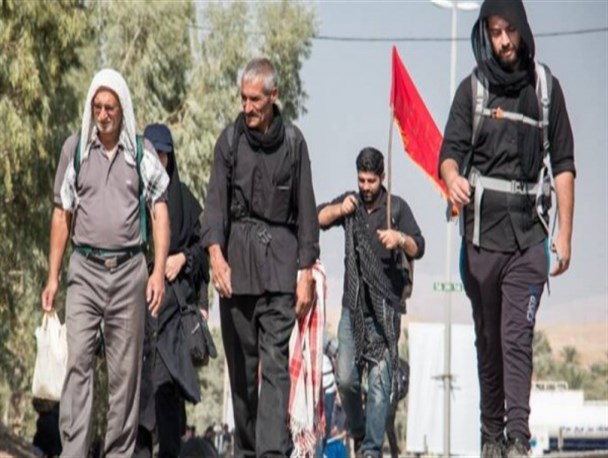 برپایی نمایشگاه عکس با موضوع اربعین در مرز خسروی