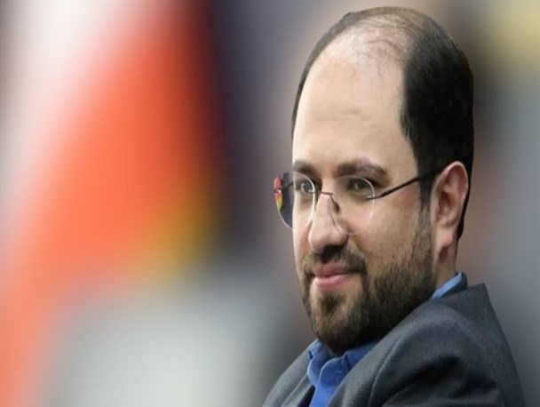 لزوم آشنایی دانشجویان با زیربنای ارتباطات در فضای مجازی