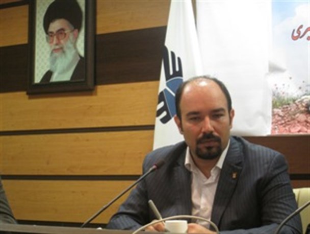 برخی مراکز آموزش عالی حتی زیر ساخت یک مدرسه را ندارند / 80 درصد از پژوهش های دانشگاهی در قفسه ها خاک می خورد