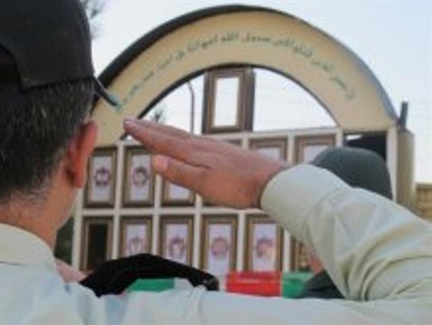 عکس/ صبحگاه مشترک نیروهای مسلح با حضور جمعی از مسئولان در هفته ناجا