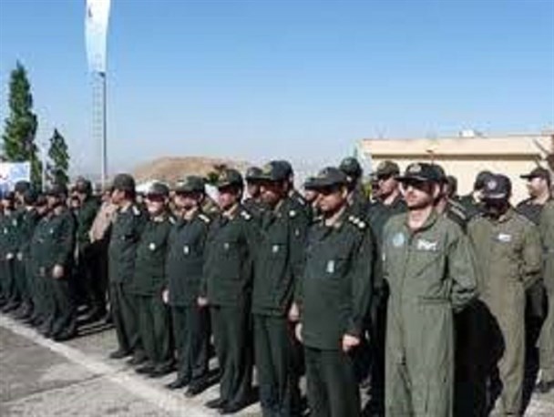 صبح گاه مشترک 12 مهر بوده!!/صبحگاه مشترک نیروهای مسلح گرمی برگزار شد