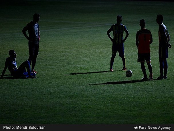 پاییز اخلاق در فوتبال ایران/به نام "اخلاق" به کام "حاشیه"