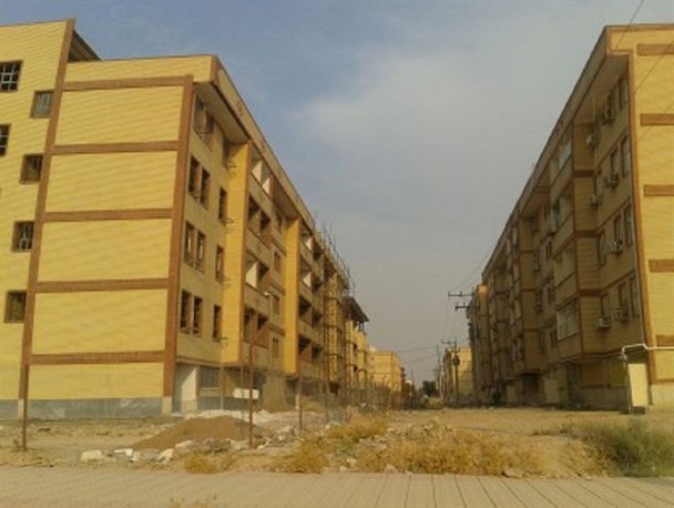بی مهری مسکن مهر در شوشتر همچنان ادامه دارد + تصاویر