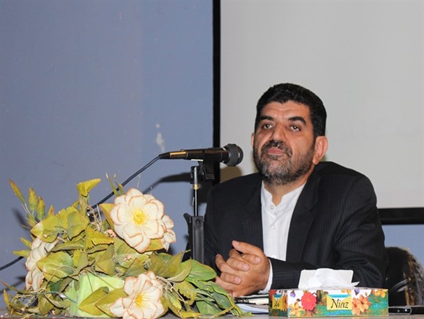 انتظار می رفت دستگاه دیپلماسی کشور، دیپلماسی خواهش و التماس را در فاجعه منا کنار می گذاشتند