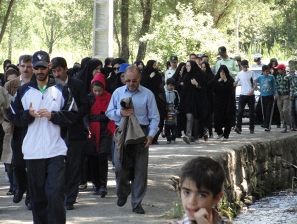 همایش بزرگ پیاده روی خانوادگی در نیر برگزار می شود