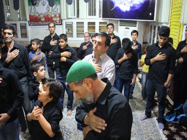 عزاداری شب سوم محرم در مساجد کلاله+ عکس و فیلم