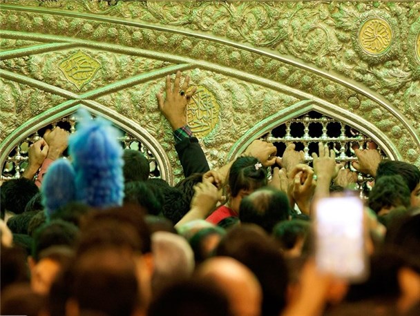 پیش‌بینی تشرف ۱۲ هزار زائر غیرایرانی به‌حرم رضوی