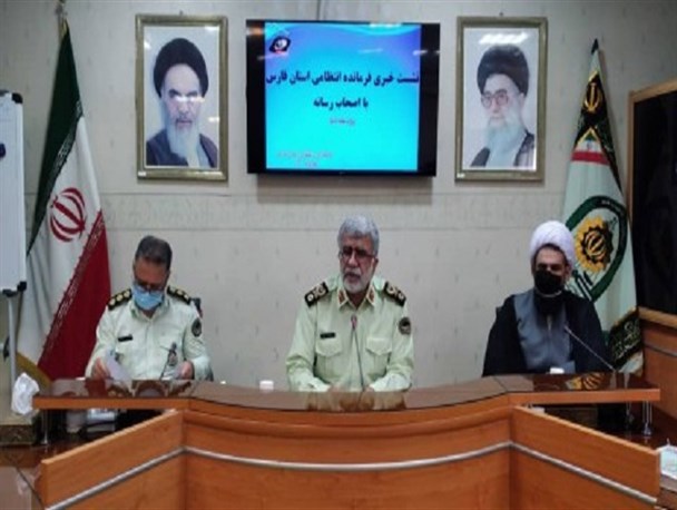 متهمان آزار واذیت در کوه دراک دستگیری شدند/ افزایش ۴۰ درصدی کشفیات کالای قاچاق توسط پلیس فارس