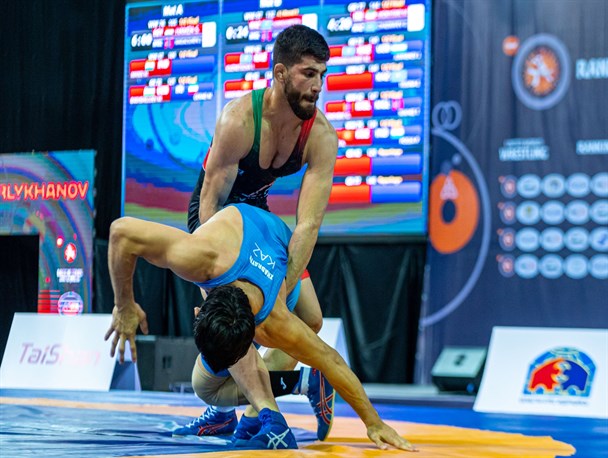 کشتی قهرمانی امیدهای جهان| تعیین ترکیب نفرات اعزامی به اسپانیا/ تلاش ستاره‌ها برای احیای غرور زخم‌خورده!