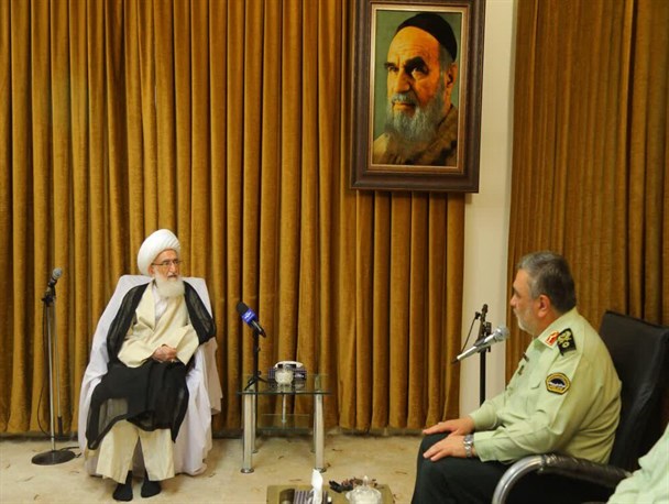 نیروی انتظامی در برقراری امنیت موفق عمل کرده است/ هدف دشمن در فتنه اخیر ضربه‌زدن به‌ نظام بود