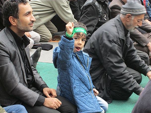 ۱۳ آبان در عاشورای حسینی متجلی شد