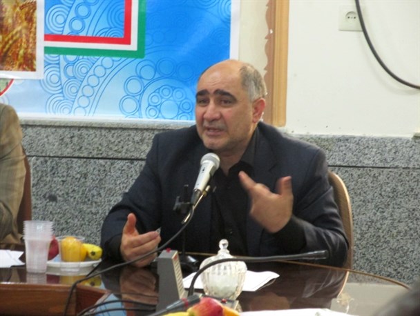 پنج نفر ۷۵۰۰ هکتار زمین را برده اند/ ۱۲۰۰ هکتار به یک نفر داده اند که اهل اینجا هم نیست