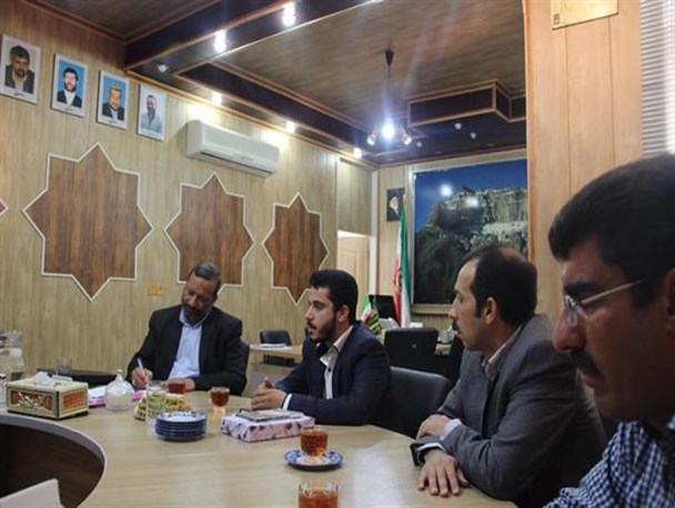 از روستایی که قرار است دوستدار کتاب شود تا هفته کتاب و کتابخوانی