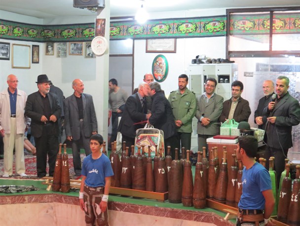 مراسم تجلیل از قهرمانان باستانی کار شهرستان ملایر برگزار شد