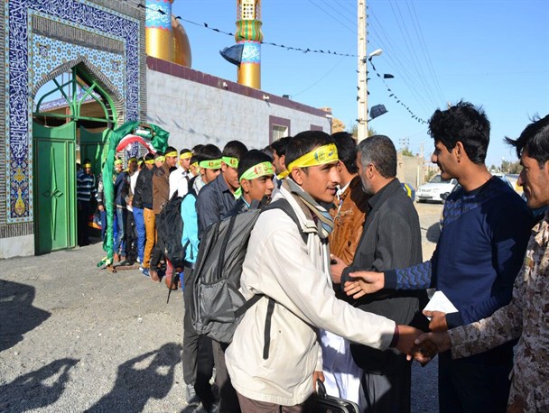 اعزام 32 دانش آموز پسر به مناطق عملیاتی راهیان نور