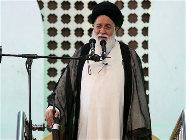 در تاریخ انقلاب سه بار با آمریکا سازش کردیم و نتیجه‌اش چه شد؟/ تا زمانی که قرآن می‌گوید از فتنه صحبت می‌کنیم/ امروز فتنه در مجلس است
