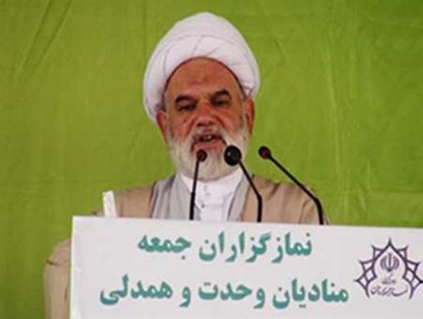 سخنان مطهری در دانشگاه سمنان تسویه حساب جناحی بود/ اگر پدر بزرگوارت هم بود در کنسرت شرکت می کرد؟