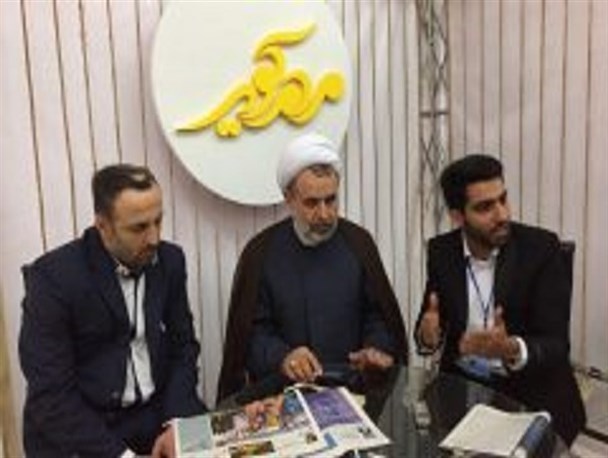 غرفه «مردم کویر» رتبه دوم گروه نشریات استانی نمایشگاه مطبوعات را کسب کرد