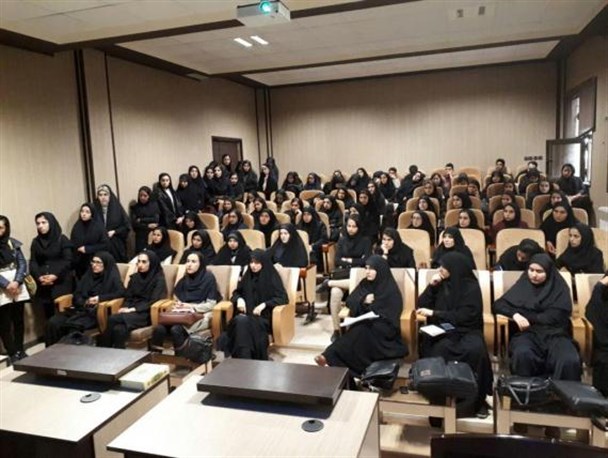 برگزاری کرسی آزاد اندیشی "ازمسکو تا لس آنجلس" در اردبیل