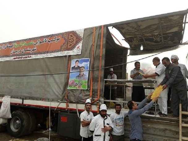 تعهد پخت روزانه شش هزار قرص نان توسط موکب علمدار کربلا شهر قهستان در کاظمین