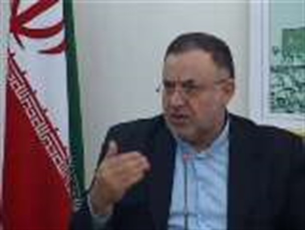 اظهارات خواندنی پائین محلی در مراسم تودیع خود