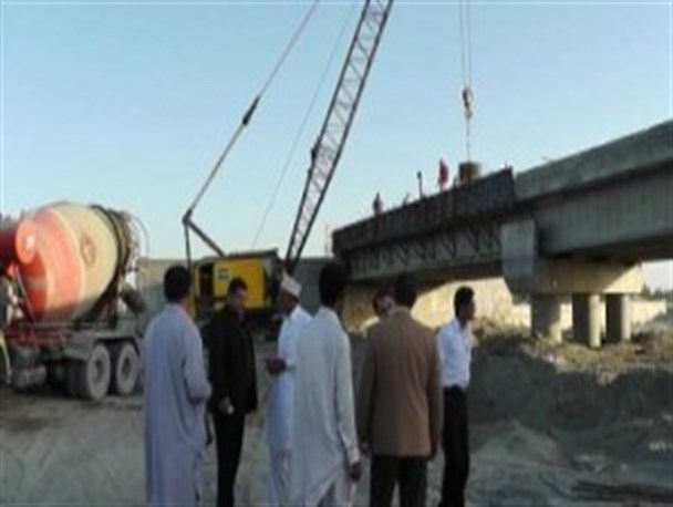 بزرگترین پل سیستان و بلوچستان دهه فجر به بهره برداری می رسد
