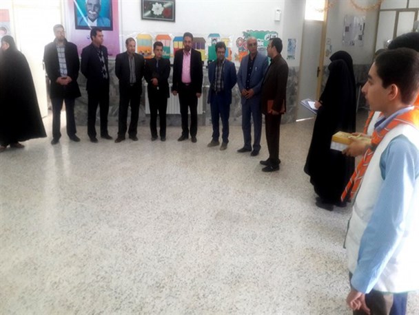 تجهیز کارگاه حرفه آموزی و تامین نیروی کاردرمان نیاز اصلی مرکز اختلالات یادگیری بشرویه