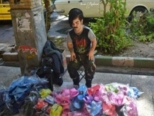 هنر در اندیمشک آب و نان نمی شود