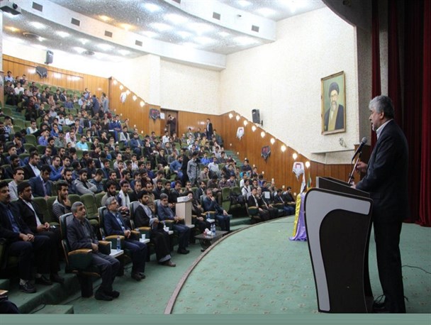 گردهمایی جوانان انقلابی در دانشگاه شهید چمران اهواز