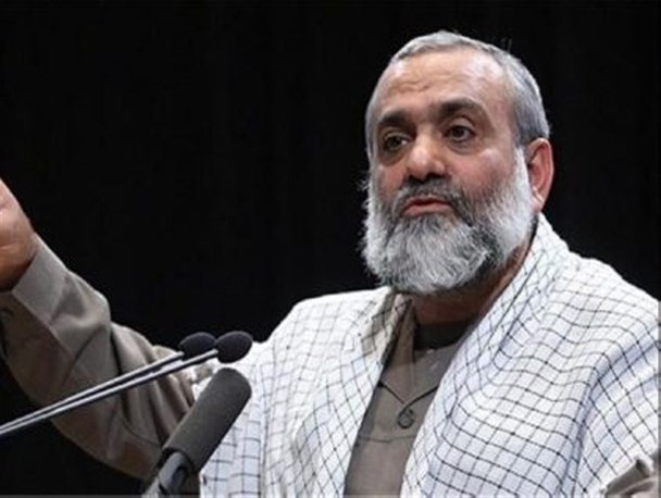 پیشمرگان کرد عراق نباید فریب لبخند آمریکایی ها را بخورند/ اعتماد به امریکا می توانست منجر به سقوط اربیل عراق شود/ کمک های مستشاری ایران برای مقابله با داعش برای حفظ اربیل است