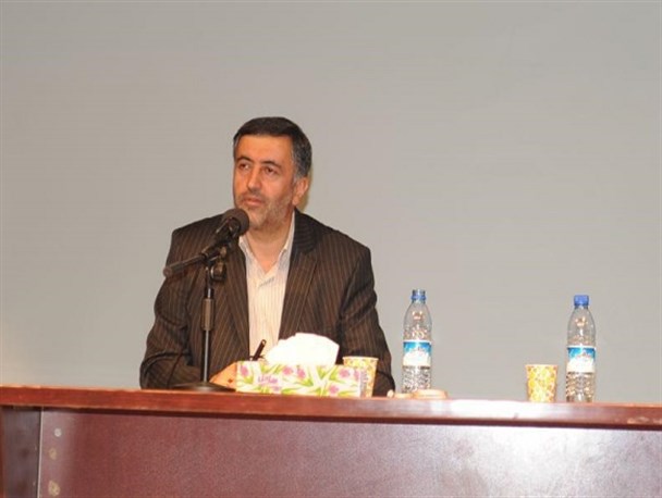 کسی که حقوق بگیر حاکمیت است فریاد نمی زند/ ۹۰درصد فساد اقتصادی در بخش شبه دولتی است