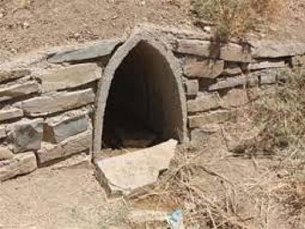 نفس‌های به شماره افتاده قنات «عزیز آباد» نیازمند احیاء/مردم روستا چشم به همت مسئولان دوخته‌اند