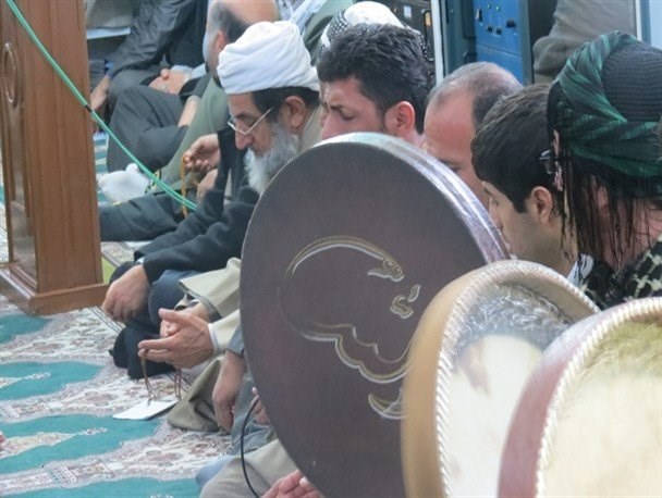 مولودی خوانی، سنتی آئینی و شایسته در فرهنگ کردستان