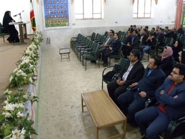 زدن برچسب عامل از بین بردن فرصت طلایی آموزش به دانش آموزان