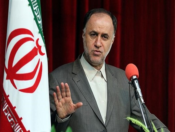 تفاوت فاحش در حقوق بازنشستگان ناعادلانه است/ دولت در بودجه 97 وابستگی به نفت را کاهش دهد