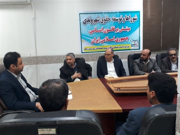وظیفه شوراها مطالبه گری حقوق شهروندی از نهادهای مختلف اجرایی/ تکریم ارباب رجوع وظیفه همه دستگاه‌ها است