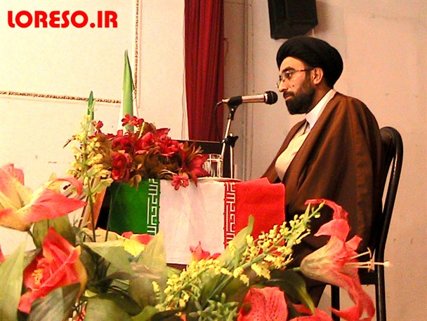 دانش اندوزی باعث نجات جامعه از ناهنجاریها است