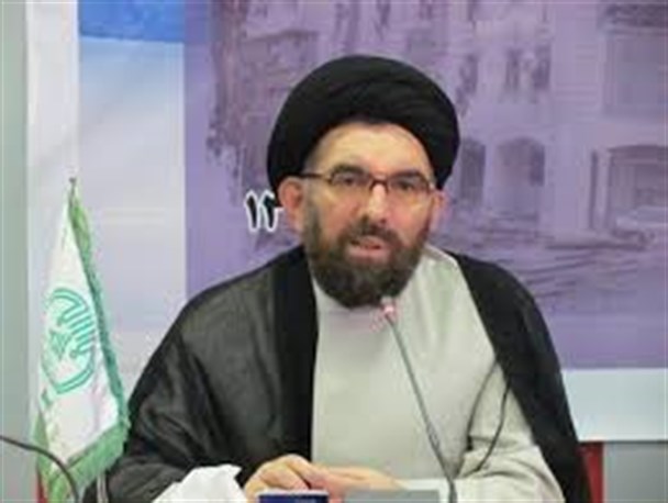 رسانه ها در مبارزه با اسلام آمریکایی نقش سنگینی دارند
