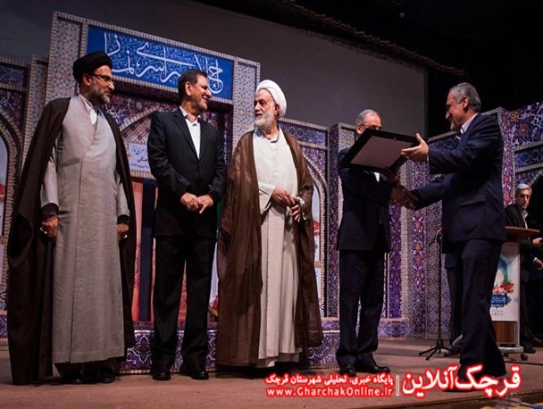 معلم پژوهشگر قرچکی رتبه اول کشوری مسابقه مقاله نویسی نماز را کسب کرد